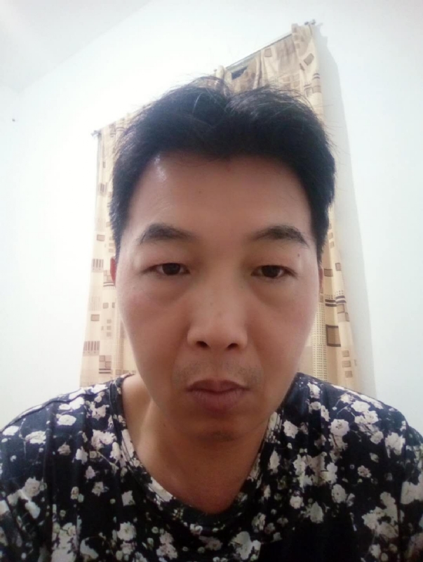 繁华哀伤的第一张照片--光泽征婚网