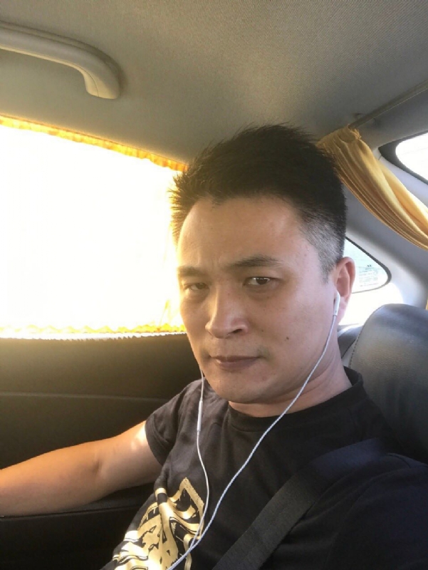 罗的第二张照片--光泽征婚网