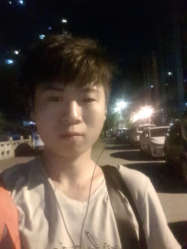 流星的瞬间的第一张照片--光泽征婚网