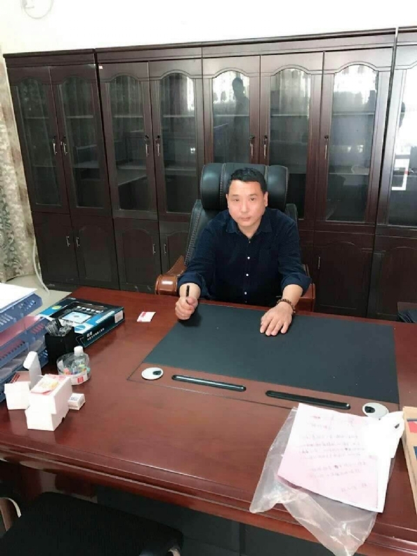 艺术家的第一张照片--光泽征婚网