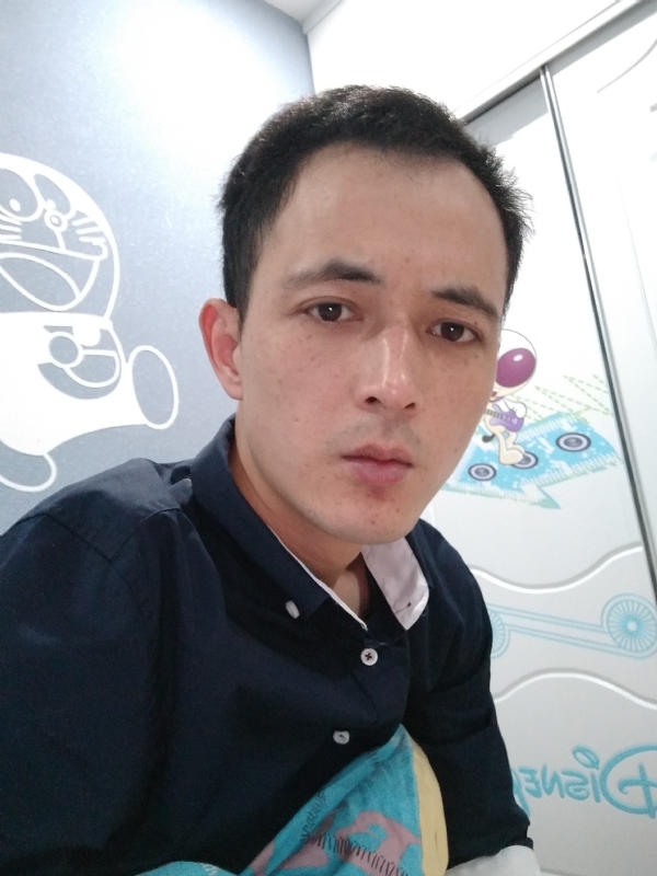 容晨的第一张照片--光泽征婚网