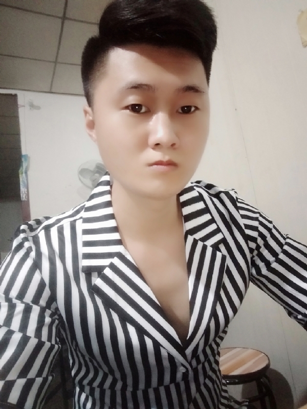 随遇而安的第一张照片--光泽征婚网