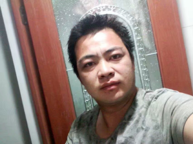 往事随风的第一张照片--光泽征婚网