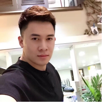 拥有神一样的男人的第一张照片--光泽征婚网