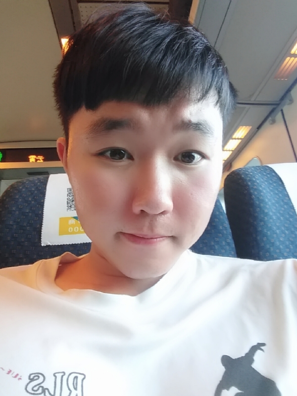 爱玉的第一张照片--光泽征婚网