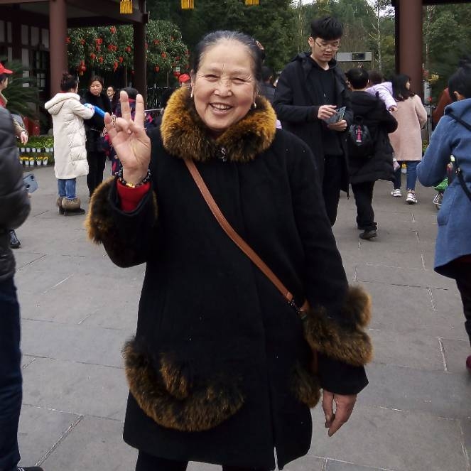 刘刘的第一张照片--光泽征婚网