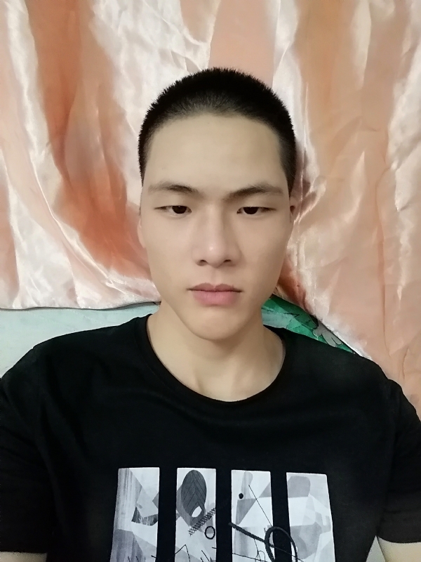 啊猫的第一张照片--光泽征婚网