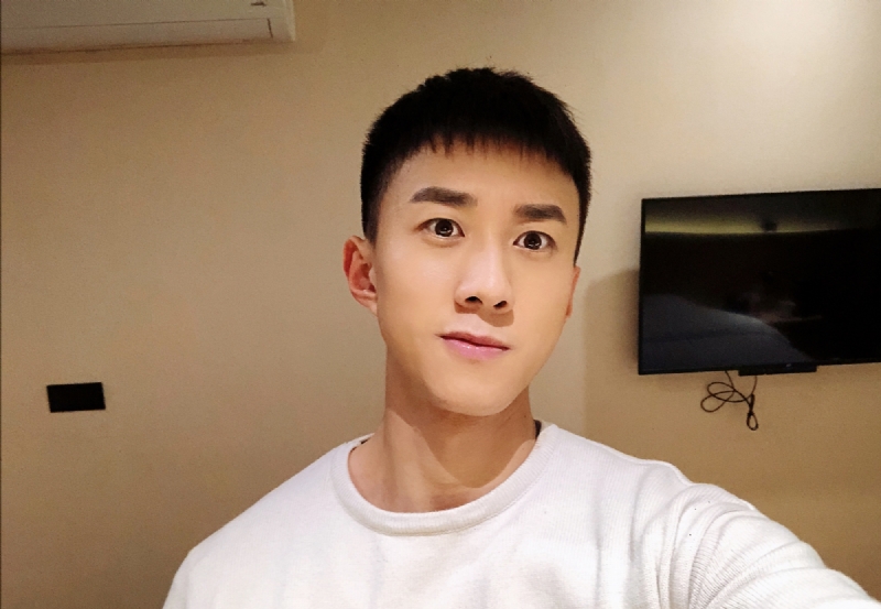 有钱就有钞能力的第一张照片--光泽征婚网