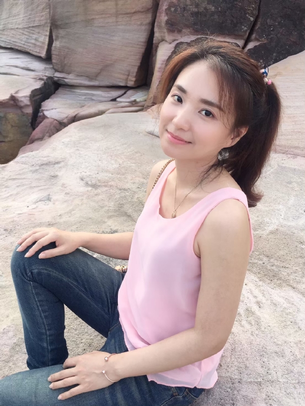 Jane的第二张照片--光泽征婚网