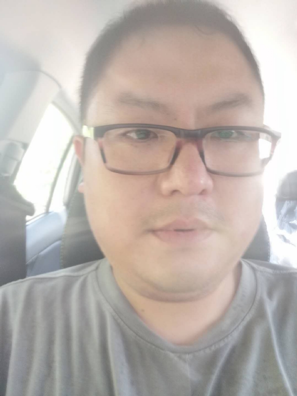 星蔚蓝的第二张照片--光泽征婚网