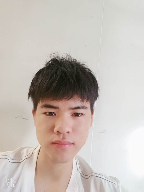 陌离的第二张照片--光泽征婚网