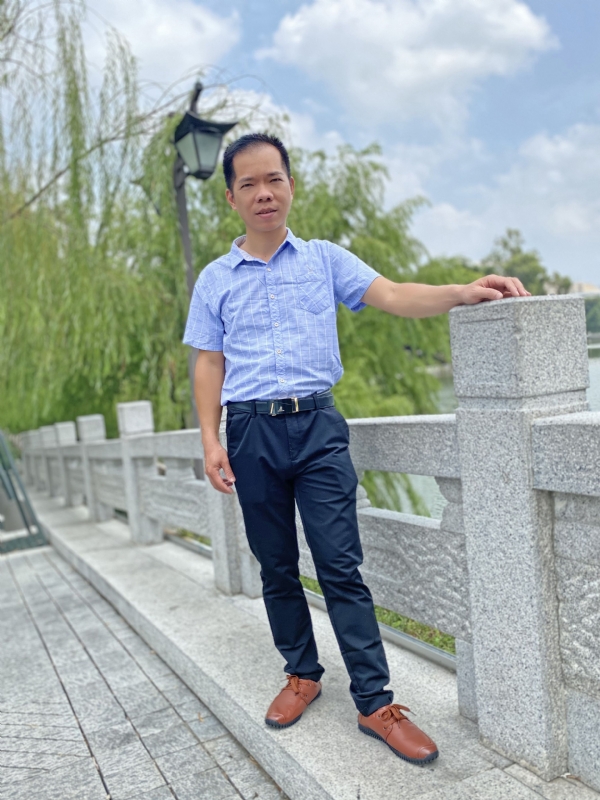 奇峰向阳的第一张照片--光泽征婚网