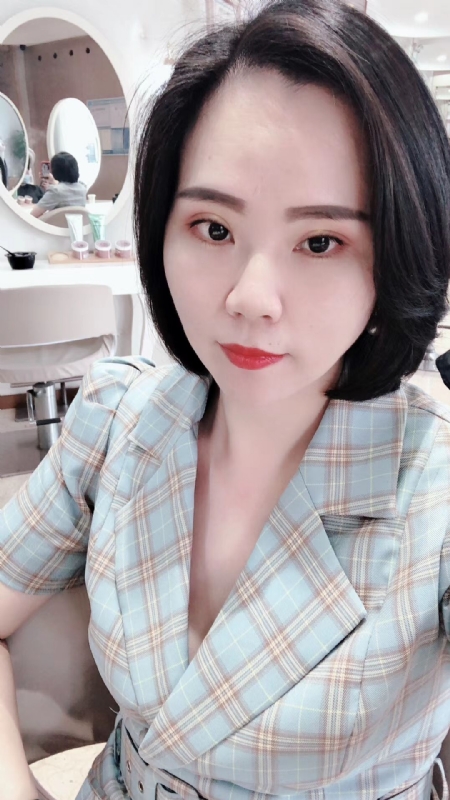 固执的第一张照片--光泽征婚网
