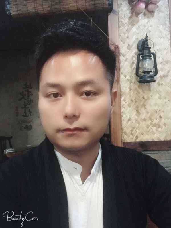 亦初的第一张照片--光泽征婚网