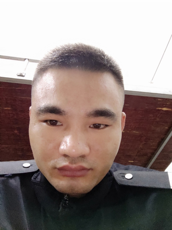 泉的第一张照片--光泽征婚网
