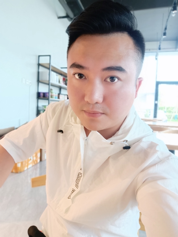 王先生的第一张照片--光泽征婚网