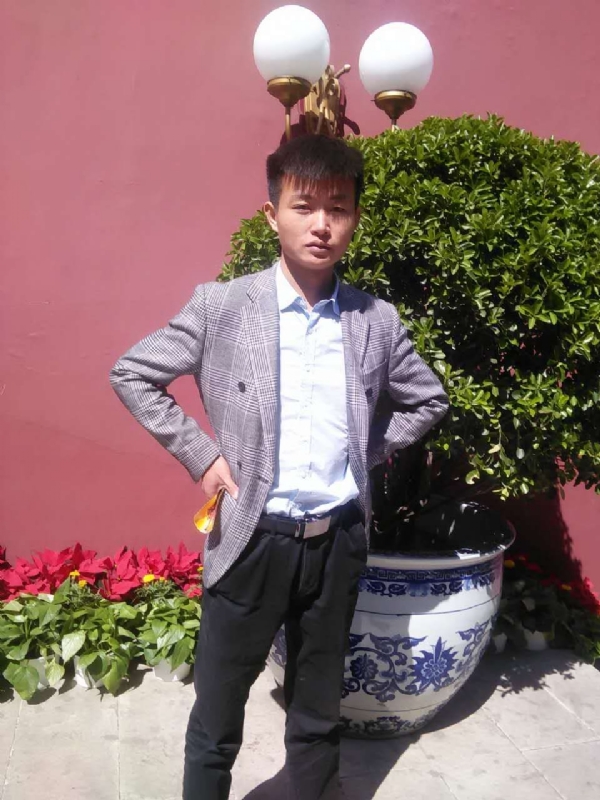 黎明之光的第二张照片--光泽征婚网
