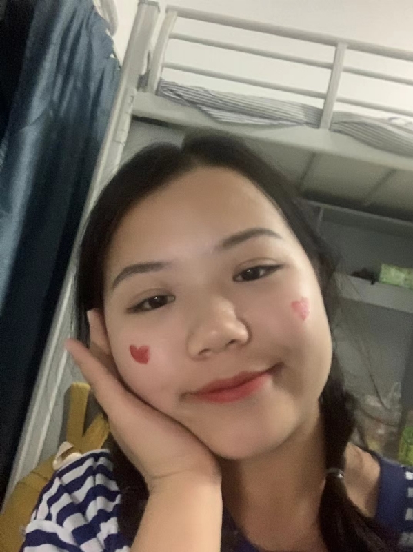 轻轻的一片云的第一张照片--光泽征婚网