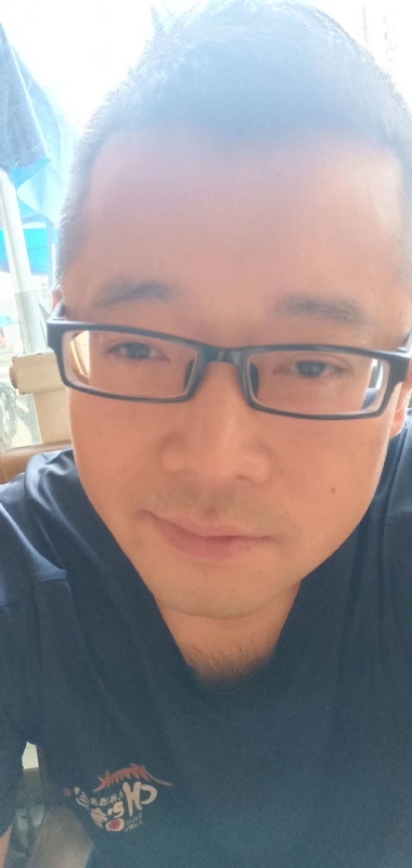 雅痞的第一张照片--光泽征婚网