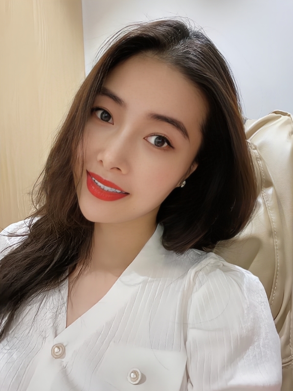 Tina的第一张照片--光泽征婚网