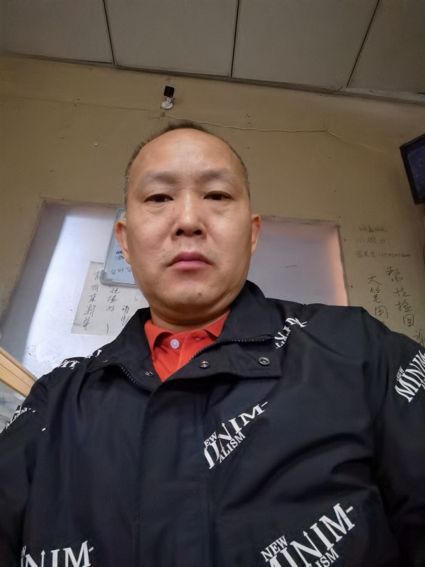 老李的第一张照片--光泽征婚网