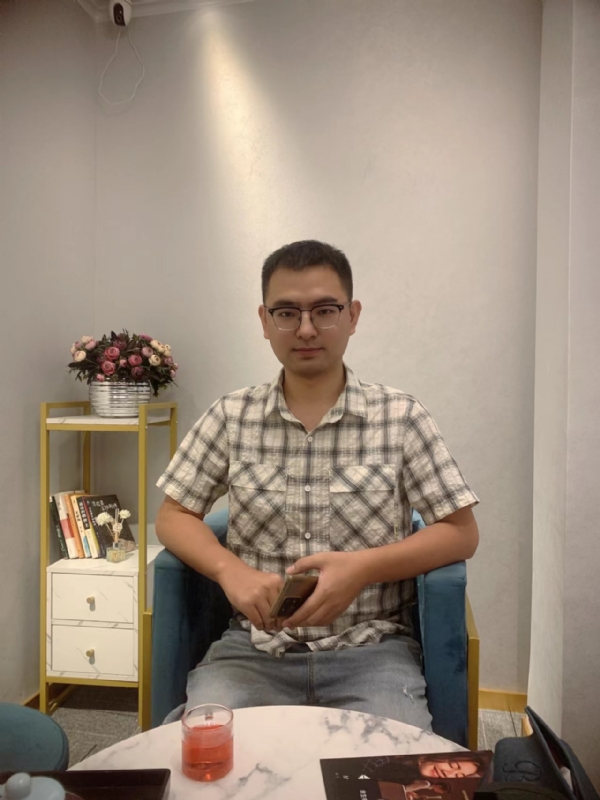 微尘的第四张照片--光泽征婚网
