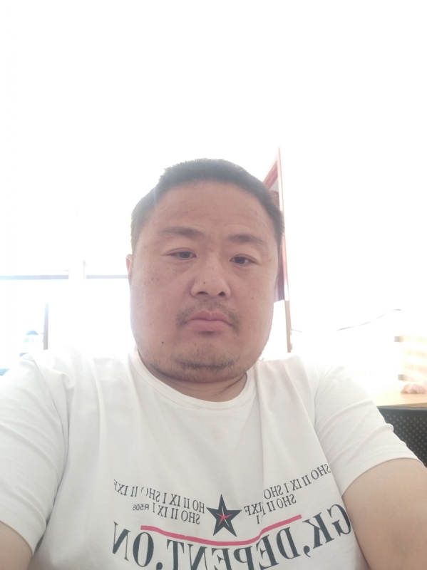 流星隐爱的第一张照片--光泽征婚网