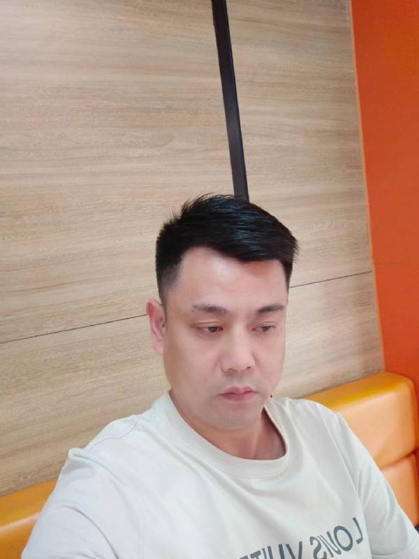 不知道的第三张照片--光泽征婚网