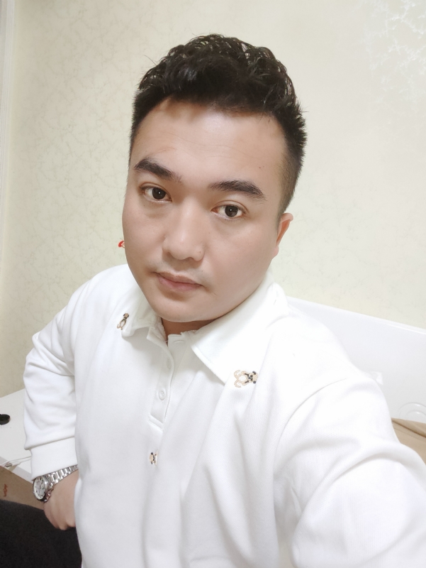 哈哈先生的第三张照片--光泽征婚网