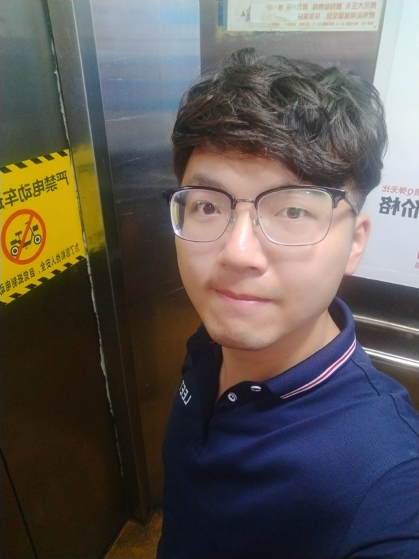 H先生的第二张照片--光泽征婚网
