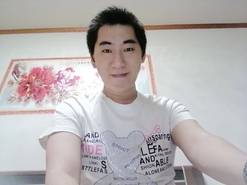 缘分天定的第一张照片--光泽征婚网
