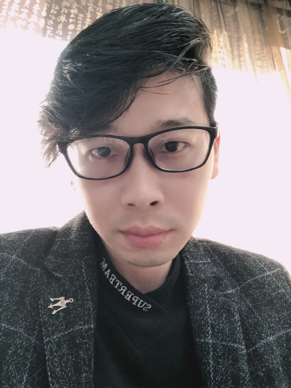 在等一个人的第一张照片--光泽征婚网