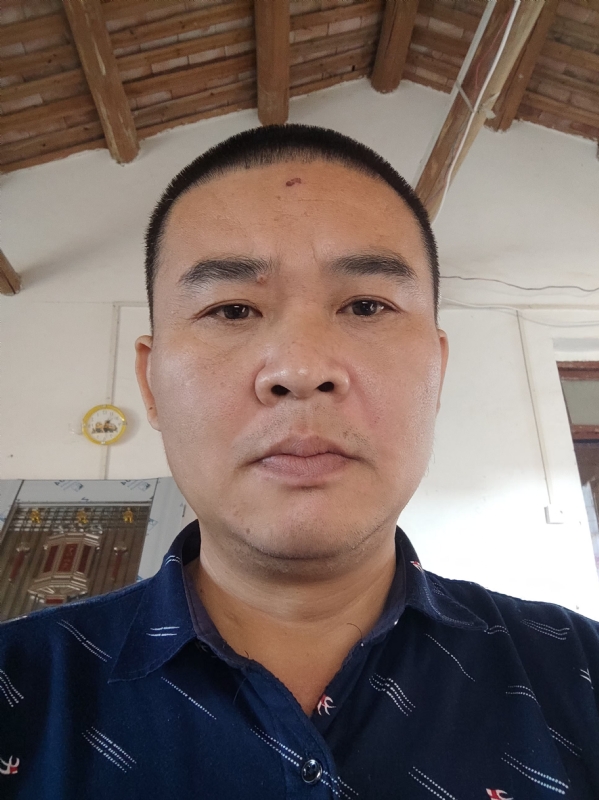 破碎的第一张照片--光泽征婚网