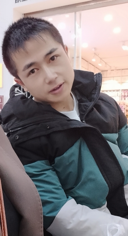 不骄不躁的第一张照片--光泽征婚网