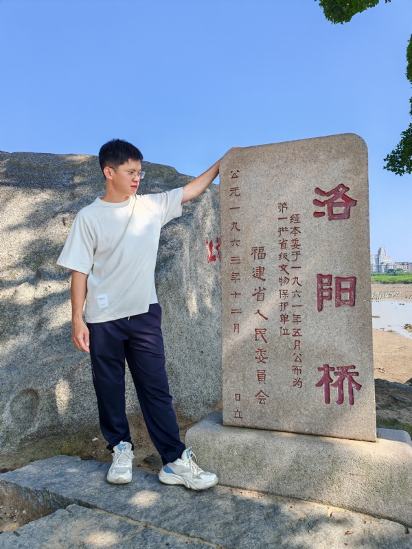 风尘的第三张照片--光泽征婚网