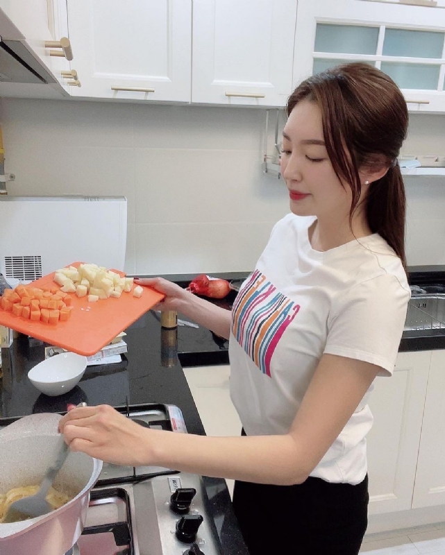陈艾的第一张照片--光泽征婚网