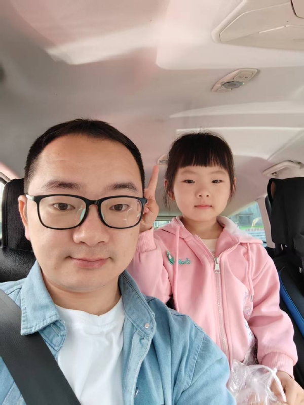 知天晓的第一张照片--光泽征婚网
