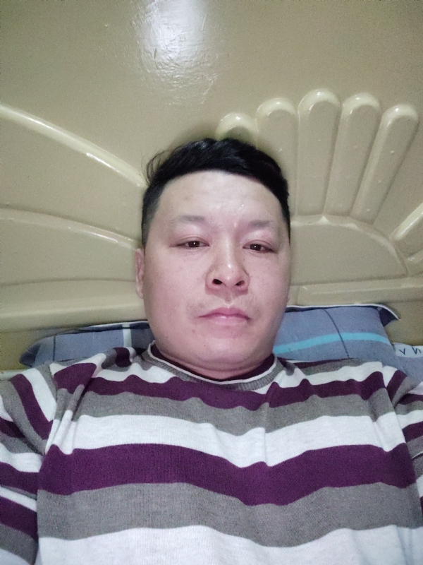 luwei的第一张照片--光泽征婚网